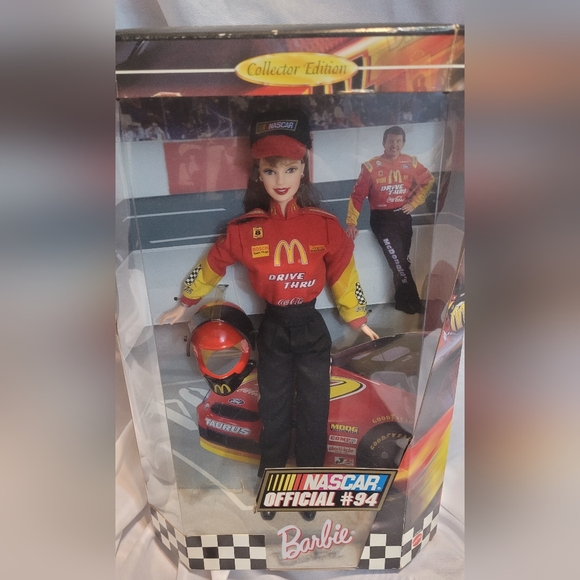 Barbie Nascar  Doll Nascar Official #94 - Picture 4 of 5